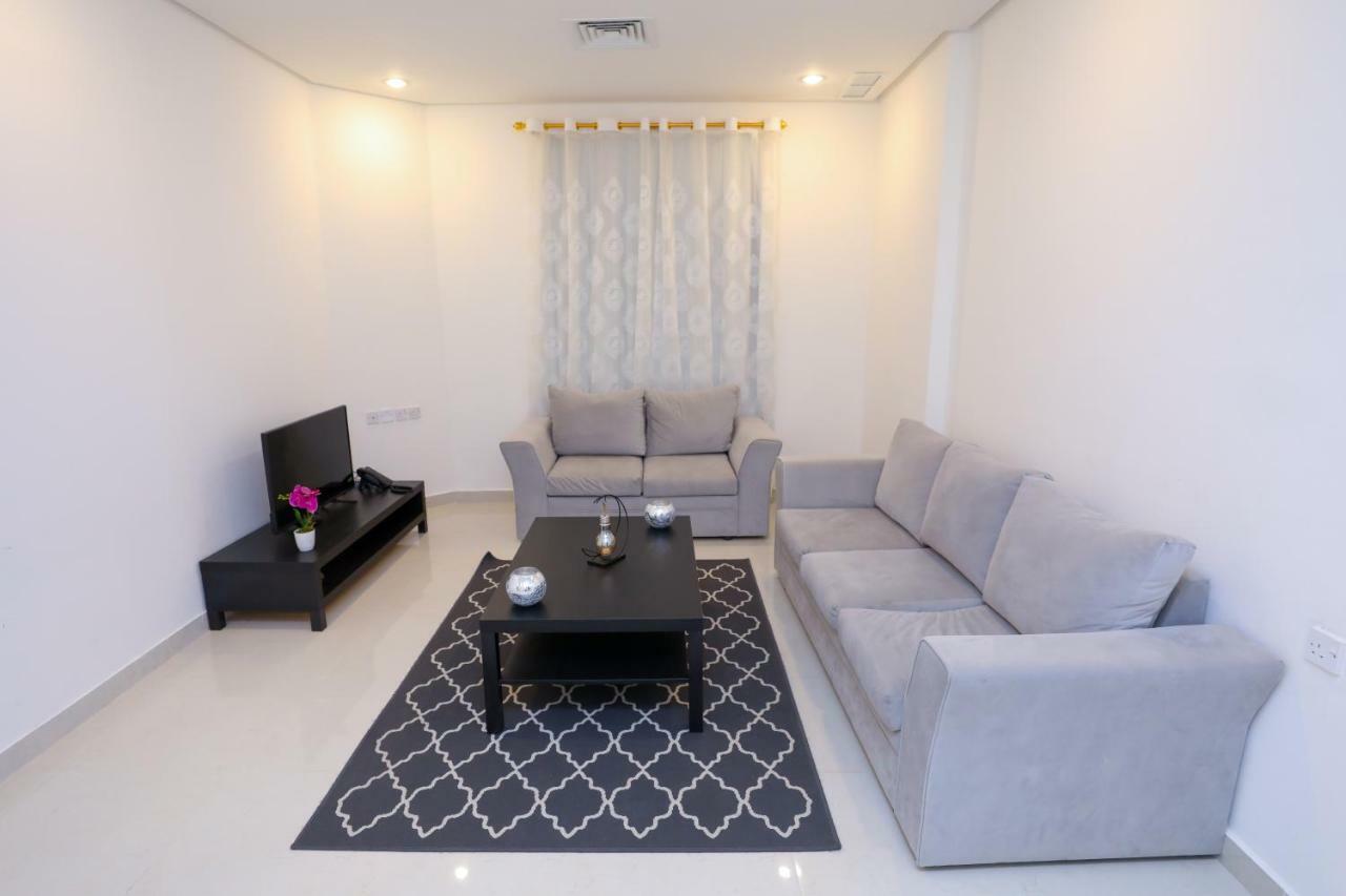 Magic Suite Al Mahboula Kuwait City Exterior photo